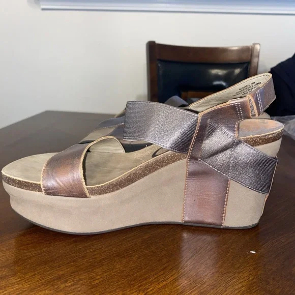 OTBT Sandals Womens 10 M Bushnell Casual Open Toe Wedge Slingback Brown-Neutral - Picture 9 of 13